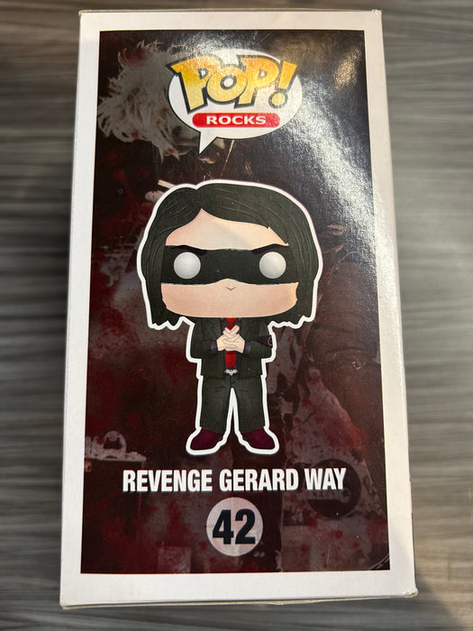 Funko POP! Rocks: MCR - Revenge Gerard Way (Hot Topic)(Damaged Box) #42