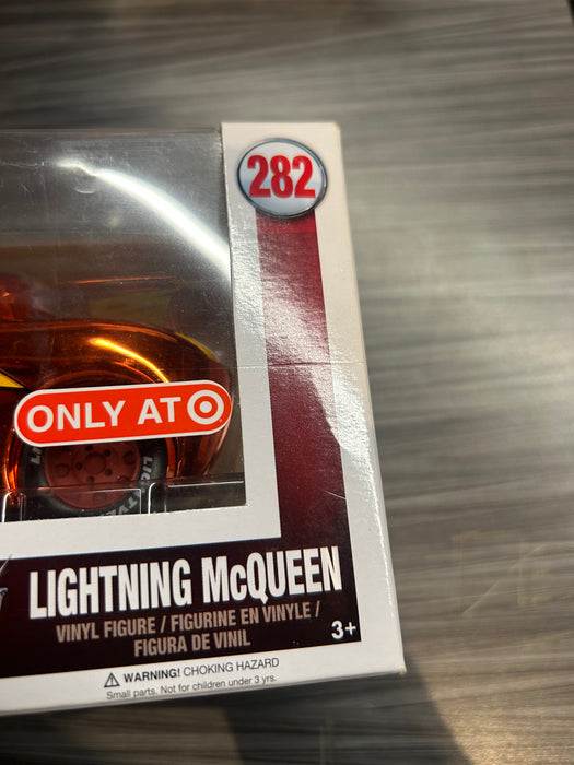Funko POP! Disney Pixar: Cars 3 - Lightning McQueen (Target)(Chrome)(Damaged Box) #282