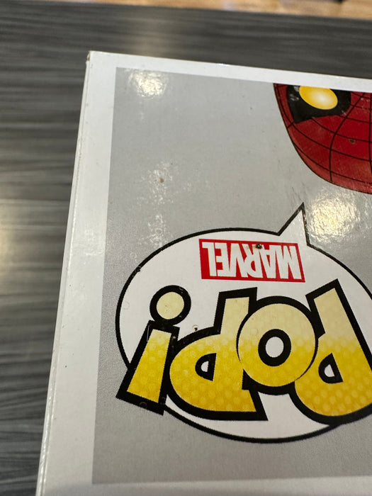 Funko POP! Marvel: The Amazing Spider-Man - Spider-Man (Damaged Box) #15