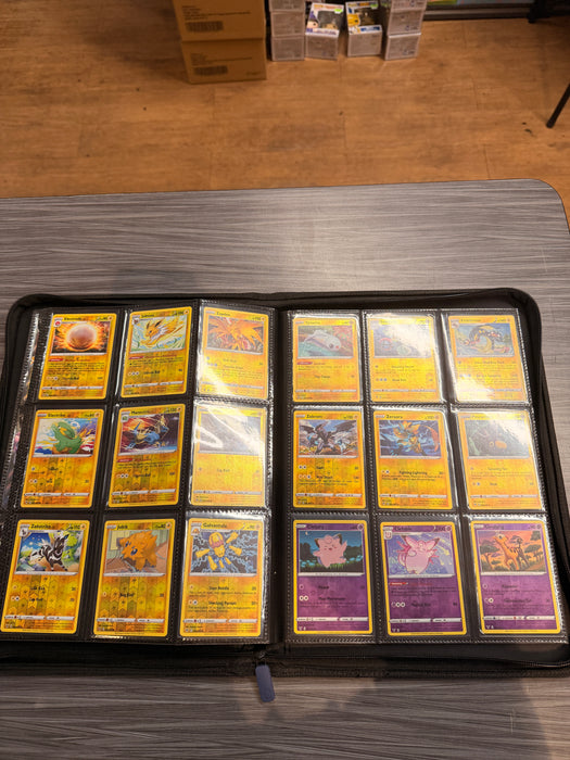 Pokemon TCG Sword & Shield Vivid Voltage Master Set