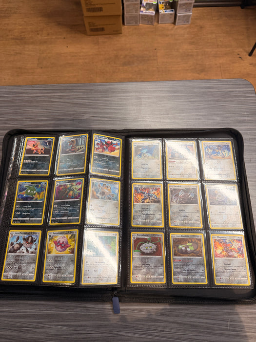 Pokemon TCG Sword & Shield Vivid Voltage Master Set