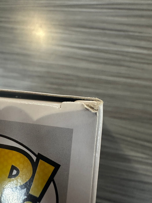 Funko POP! Television: Breaking Bad - Walter White (GiTD)(2014 SDCC)(2500 PCS)(Damaged Box) #160