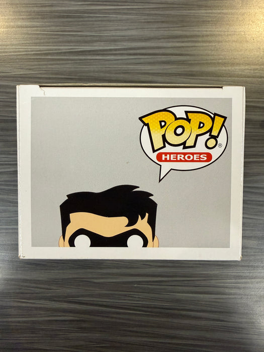 Funko POP! Heroes: Batman The Animated Series - Robin (Damaged Box) #153