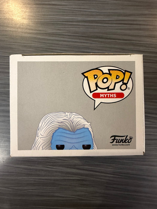 Funko POP! Myths - Bigfoot Snowy (Canadian Convention)(Flocked)(Damaged Box) #15