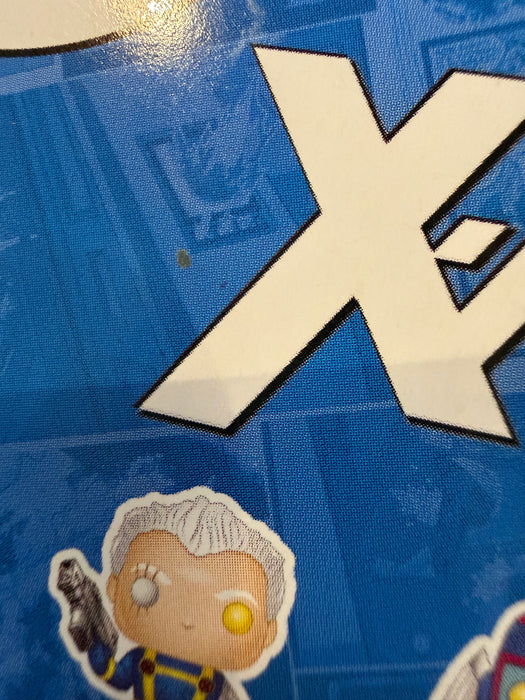 Funko POP! X-MEN: Rogue (Hot Topic)(Damaged Box) #484