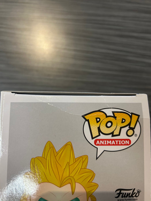 Funko POP! Animation: Dragon Ball Z - Super Saiyan 3 Goku (GiTD)(GameStop)(Damaged Box*)  #492