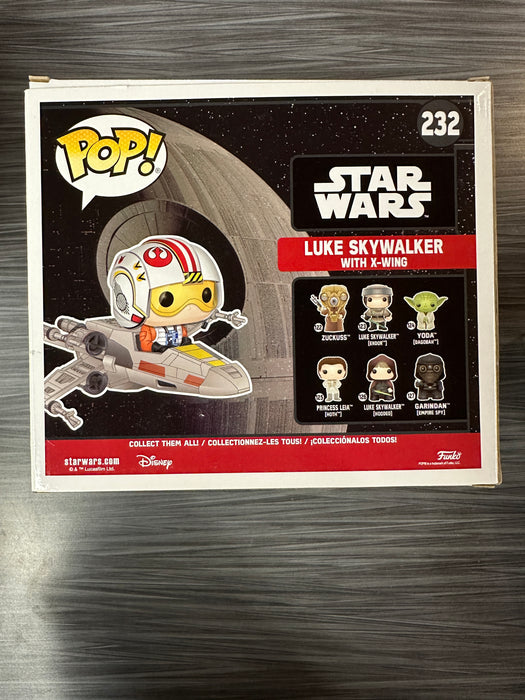 Funko POP! Star Wars: Luke Skywalker (Walmart)(Damaged Box) #232