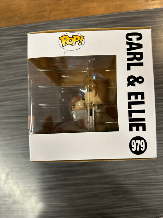 Funko POP! Disney Pixar: UP - Carl & Ellie (2020 NYCC)(Damaged Box) #979