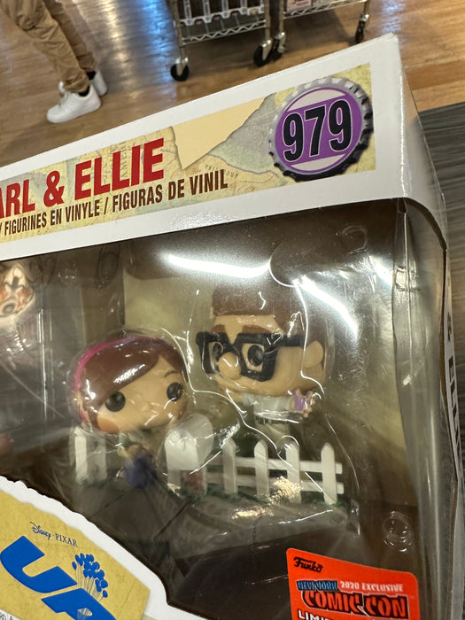 Funko POP! Disney Pixar: UP - Carl & Ellie (2020 NYCC)(Damaged Box) #979