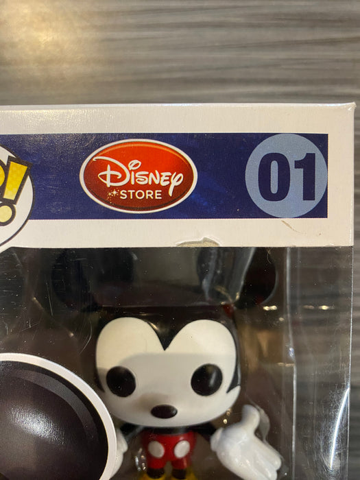 Funko POP! Disney Store: Mickey Mouse (Damaged Box) #01
