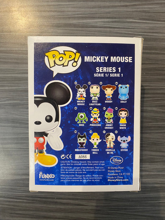 Funko POP! Disney Store: Mickey Mouse (Damaged Box) #01