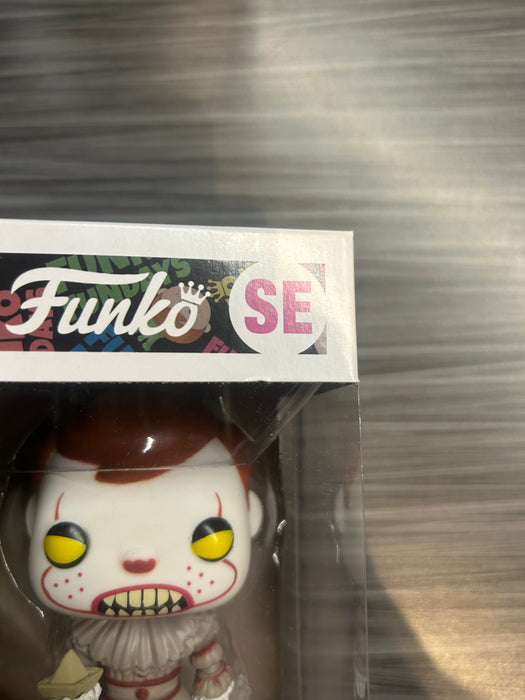 Funko POP! Freddy Funko as Pennywise (2018 SDCC)(4000 PCS)(Damaged Box) #SE
