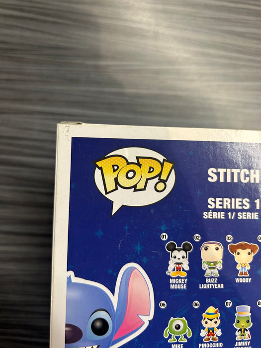 Funko POP! Disney: Stitch (Flocked)(Fugitive Toys)(Damaged Box*) #12