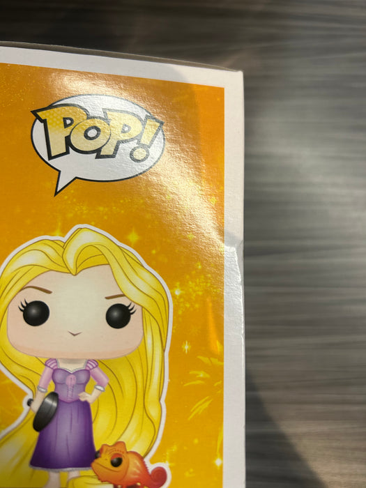 Funko POP! Disney: Rapunzel and Pascal (2015 SDCC)(Damaged Box)[B] #147