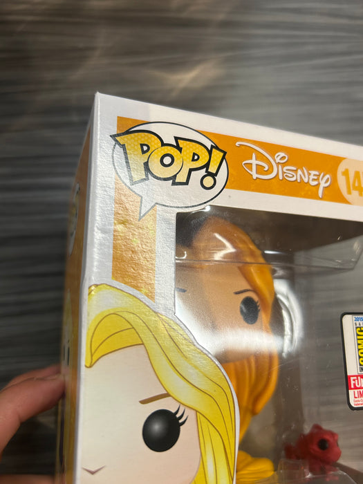 Funko POP! Disney: Rapunzel and Pascal (2015 SDCC)(Damaged Box)[B] #147