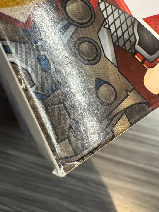 Funko POP! Marvel: Thor w/ Helmet [Missing Sticker] (Damaged Box) #38