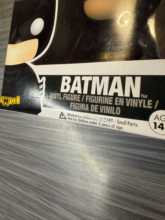 Funko POP! Heroes: The Dark Knight Trilogy - Batman (Damaged Box)[B] #19