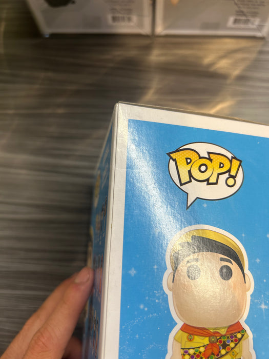 Funko POP! Disney: Russell (Damaged Box*) #60