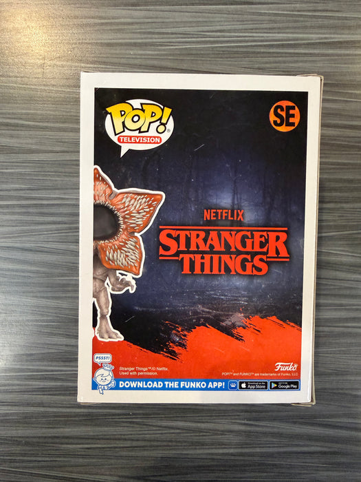 Funko POP! Television: Stranger Things - Demogorgon (GiTD)(H Hall)(1600 PCS)(Damaged Box) #SE