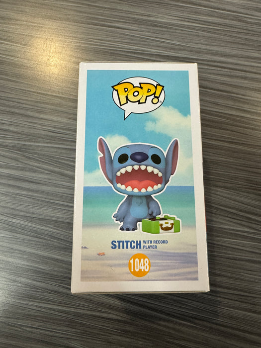 Funko POP! Lilo & Stitch - Stitch [with record player](CHASE)(Funko)(Damaged Box)[A] #1048