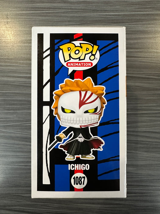 Funko POP! Bleach: Ichigo (CHASE)(AAA Exclusive)(Damaged Box)[B] #1087