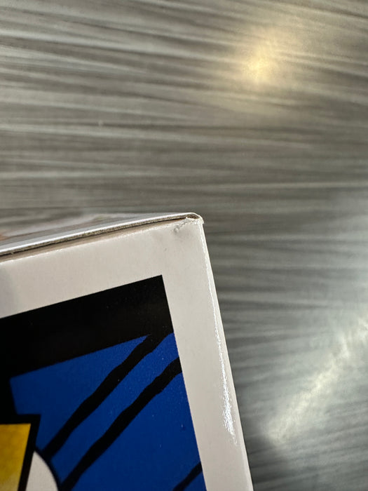 Funko POP! Bleach: Ichigo (CHASE)(AAA Exclusive)(Damaged Box)[B] #1087