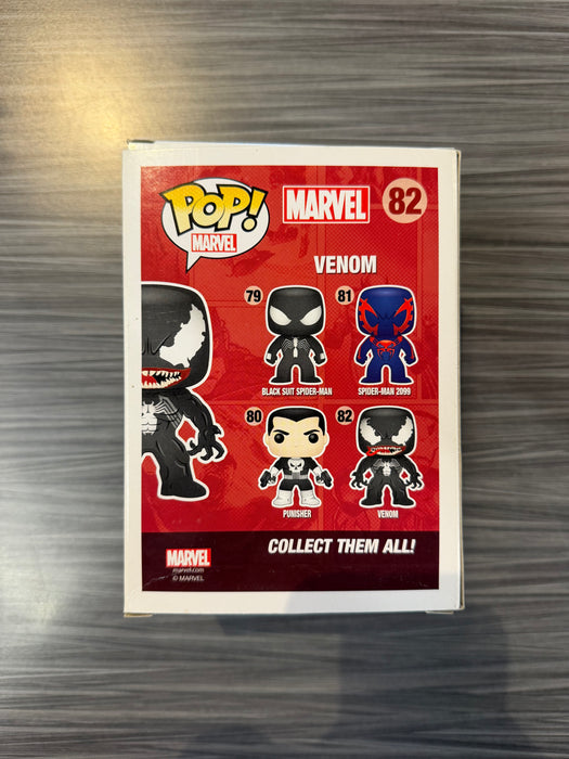 Funko POP! Marvel: Venom (Exclusive)(Damaged Box*) #82