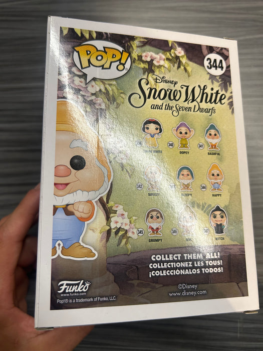 Funko POP! Disney: Happy (Damaged Box) #344