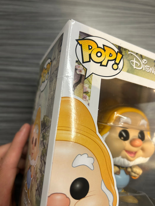 Funko POP! Disney: Happy (Damaged Box) #344