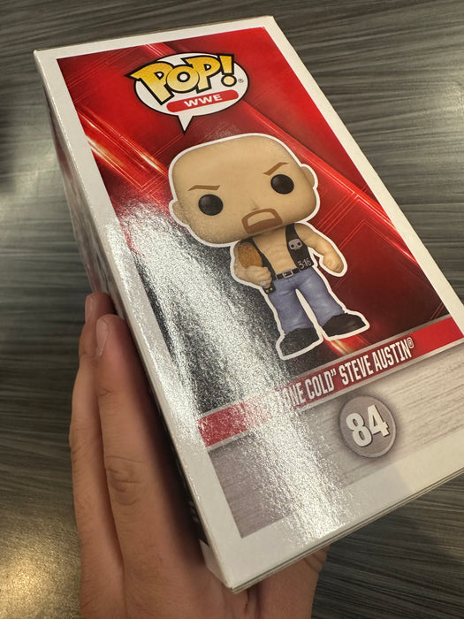 Funko POP! WWE: "Stone Cold" Steve Austin [White Sig.] (Signed/Steve Austin/Beckett)(Damaged Box) #84