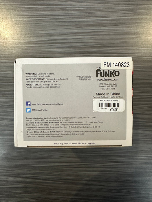 Funko POP! WWE: Hulk Hogan [Red Shirt] (Damaged Box*) #11