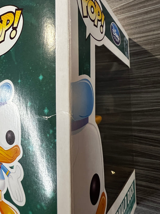 Funko POP! Disney Store: Donald Duck (Damaged Box) #31