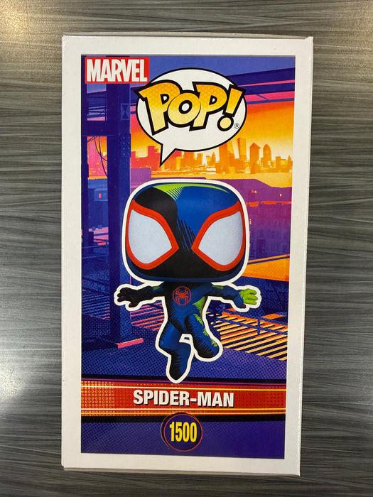 Funko POP! Spider-Man Across The Spider-Verse - Spider-Man (Funko Sticker/ Funko)(7500 Pcs)(Damaged Box)#1500