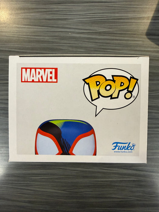 Funko POP! Spider-Man Across The Spider-Verse - Spider-Man (Funko Sticker/ Funko)(7500 Pcs)(Damaged Box)#1500