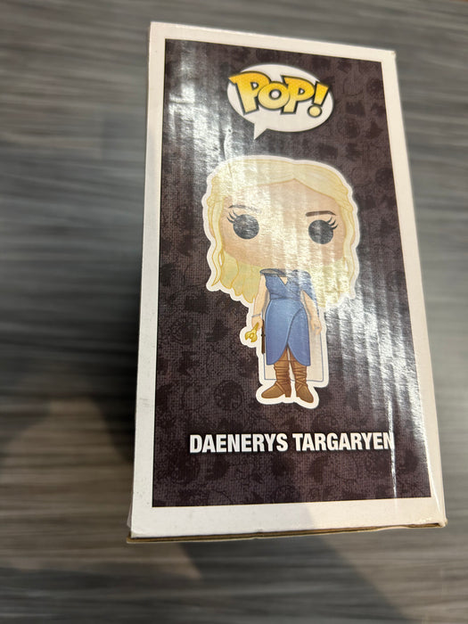 Funko POP! Game of Thrones: Daenerys & Drogon (Exclusive Limited Edition)(Damaged Box)
