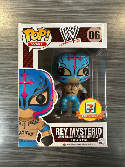 Funko POP! WWE: Rey Mysterio (7-11)(Damaged Box) #06