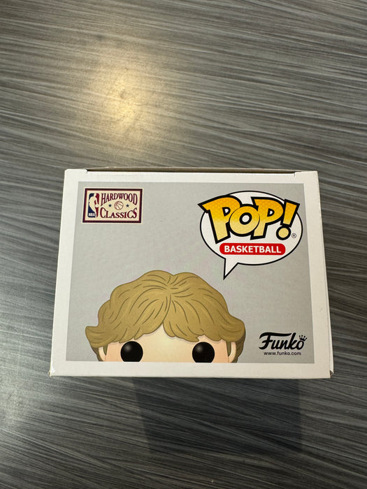 Funko POP! Basketball: Boston Celtics - Larry Bird (Fanatics)(Damaged Box) #83
