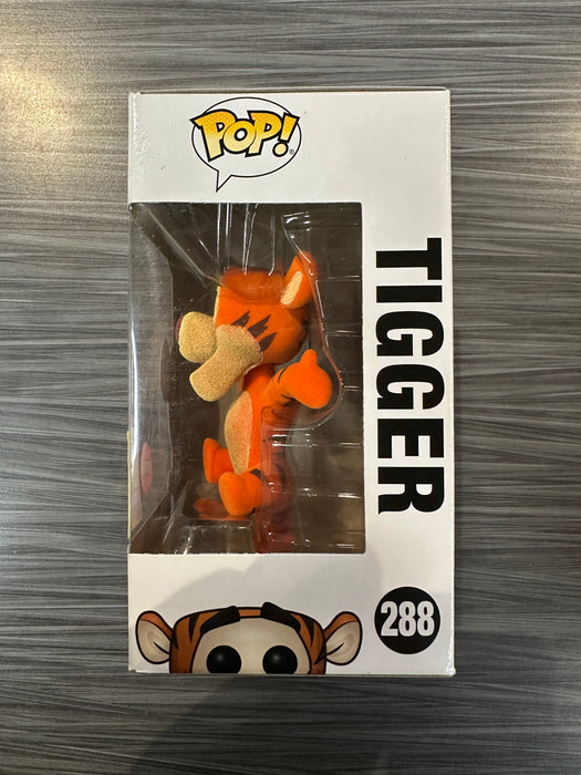Funko POP! Disney: Winnie The Pooh - Tigger (Flocked)(2017 Summer Convention)(Damaged Box) #288