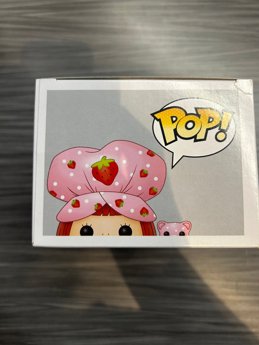 Funko POP! Strawberry Shortcake: Strawberry Shortcake & Custard (Scented)(Damaged Box) #131