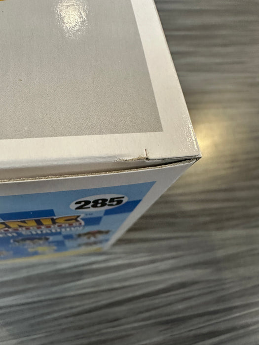 Funko POP! Games: Sonic The Hedgehog - Super Shadow (E3 2018)(1500 PCS)(Damaged Box) #285