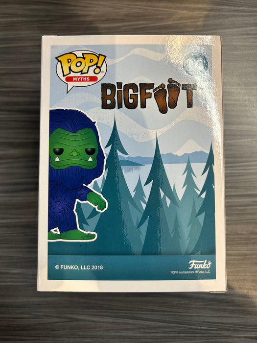 Funko POP! Myths - Bigfoot (2018 Spring Convention)(Flocked)(2500 PCS)(Damaged Box) #14