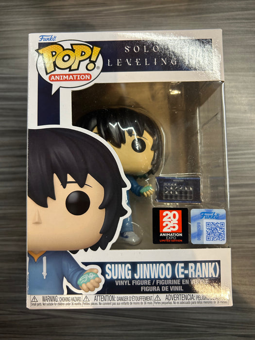 Funko POP! Animation: Solo Leveling - Sung Jinwoo [E-Rank] (2025 Anime Expo)(Damaged Box) #1941