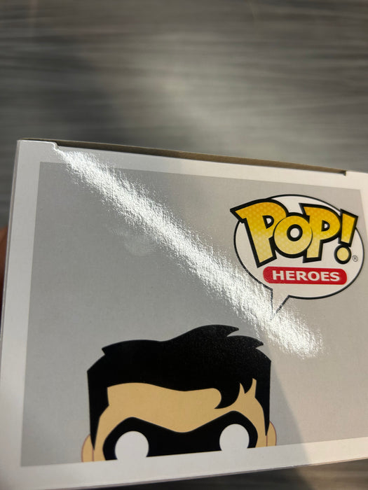 Funko POP! Heroes: Batman The Animated Series - Robin (Damaged Box*) #153