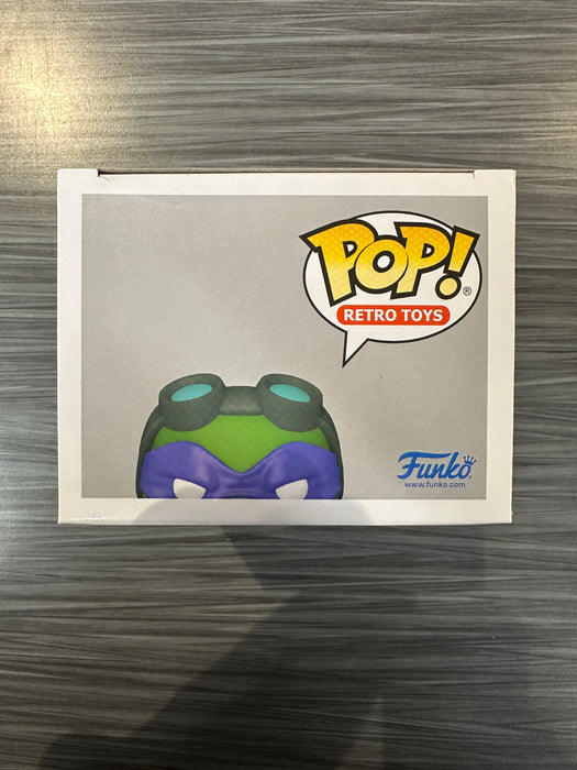 Funko POP! Retro Toys: TMNT - Donatello (2022 SDCC)(Damaged Box) [A] #105