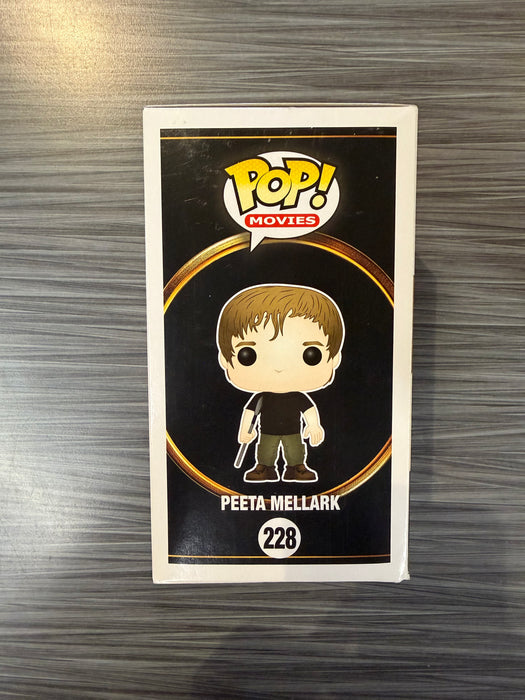 Funko POP! Movies: The World Of The Hunger Games - Peeta Mellark (Damaged Box) #228