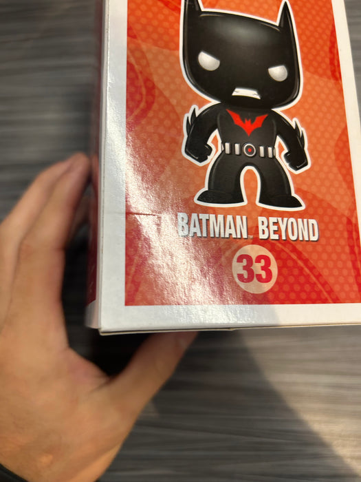 Funko POP! Heroes: DC Super Heroes - Batman Beyond(Damaged Box*) #33