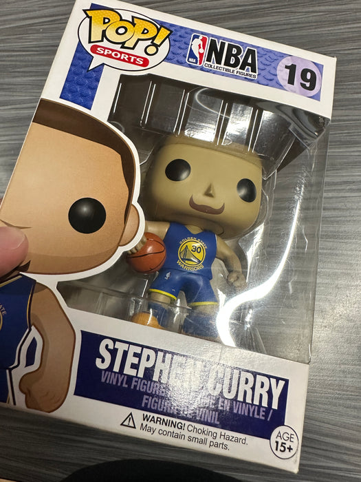 Funko POP! Sports: NBA - Stephen Curry (Damaged Box)(PopLife)[2016] #19