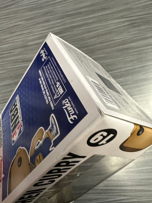 Funko POP! Sports: NBA - Stephen Curry (Damaged Box)(PopLife)[2015][B] #19