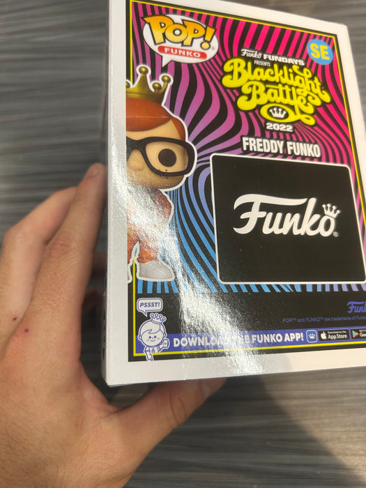Funko POP! Freddy Fresh (Blacklight Battle (Blacklight Battle)(500 Pcs)(Damaged Box) #SE