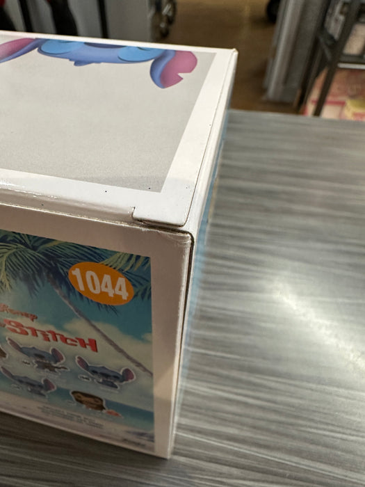 Funko POP! Disney: Lilo & Stitch - Stitch With Ukulele (Diamond)(Entertainment Earth)(Damaged Box)(Signed/Chris Sanders/SWAU) #1044